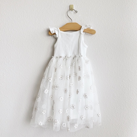 Just Lizzy Dress - Picture 3 of 4